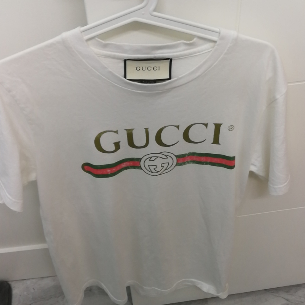 gucci t